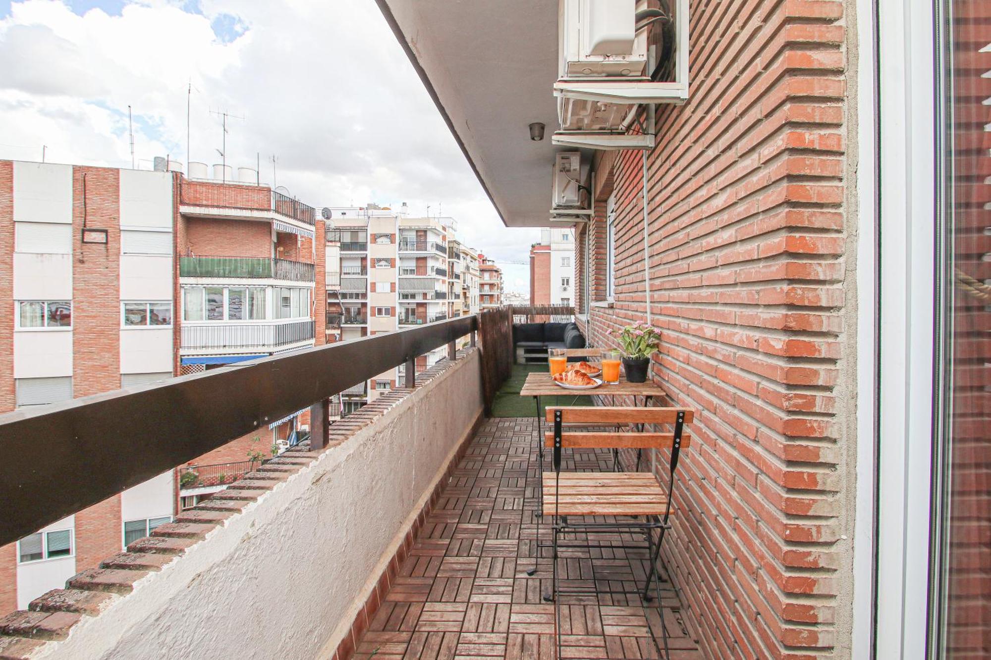 Stunning W Views To Giralda - 15 Minutes Walk *